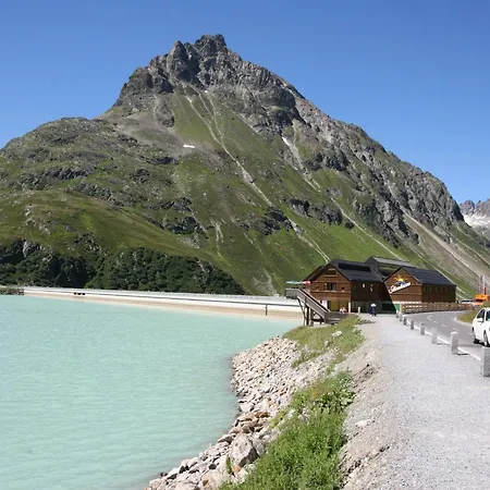 Graceful In With Sauna Chalet *