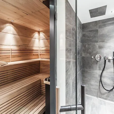 Graceful In With Sauna *