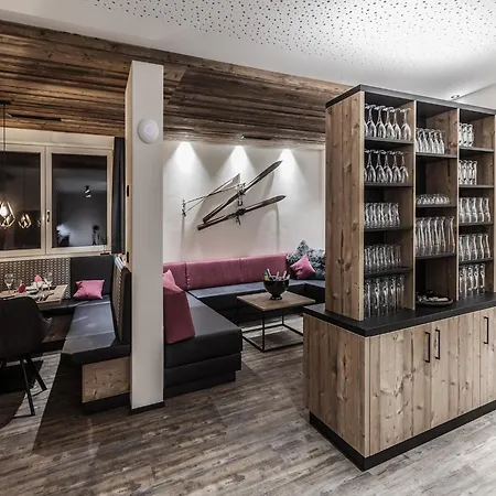 Chalet Graceful In With Sauna