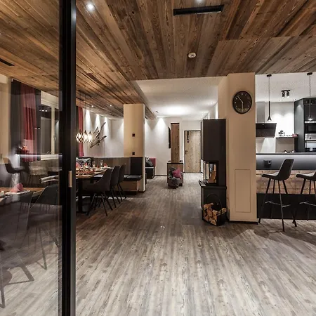 Chalet Graceful In With Sauna Gaschurn